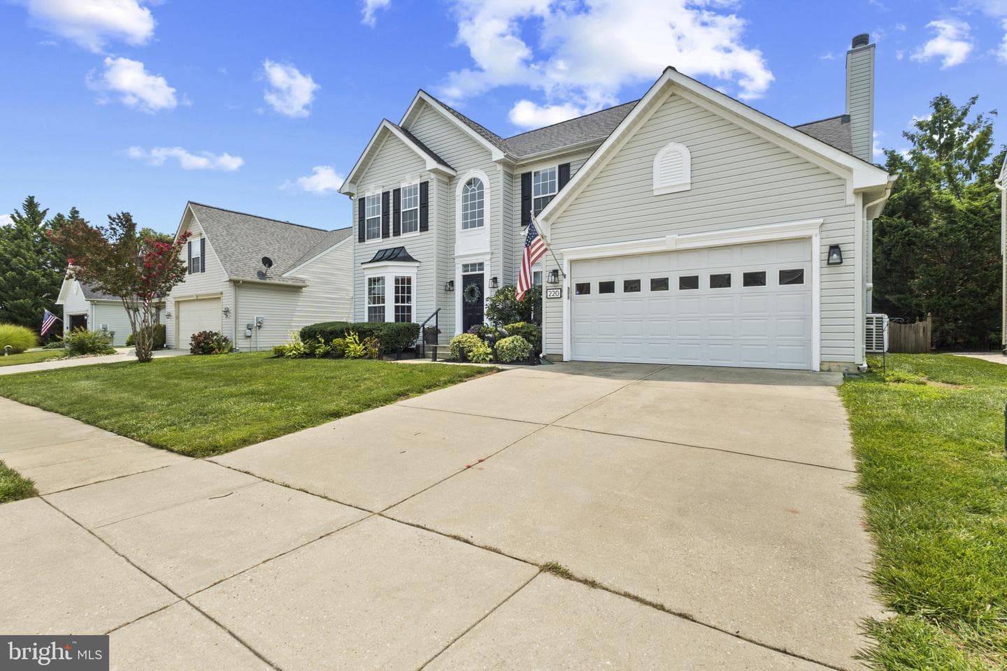 220 Creeks End Lane photo 2
