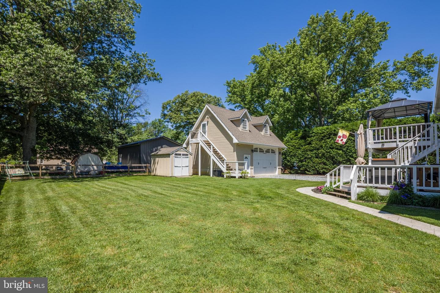 729 Kimberly Way photo 31