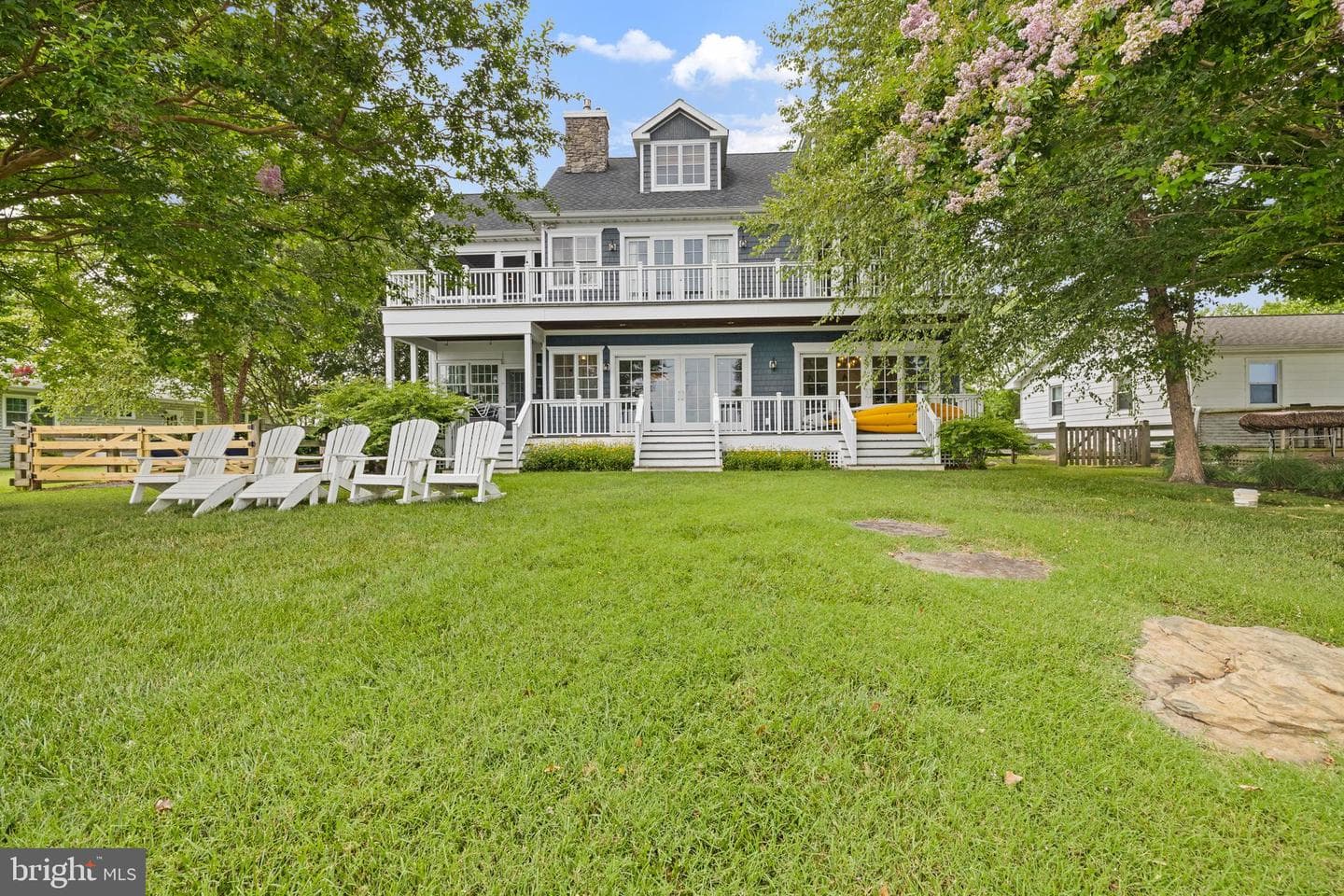 366 Queen Anne Road photo 2