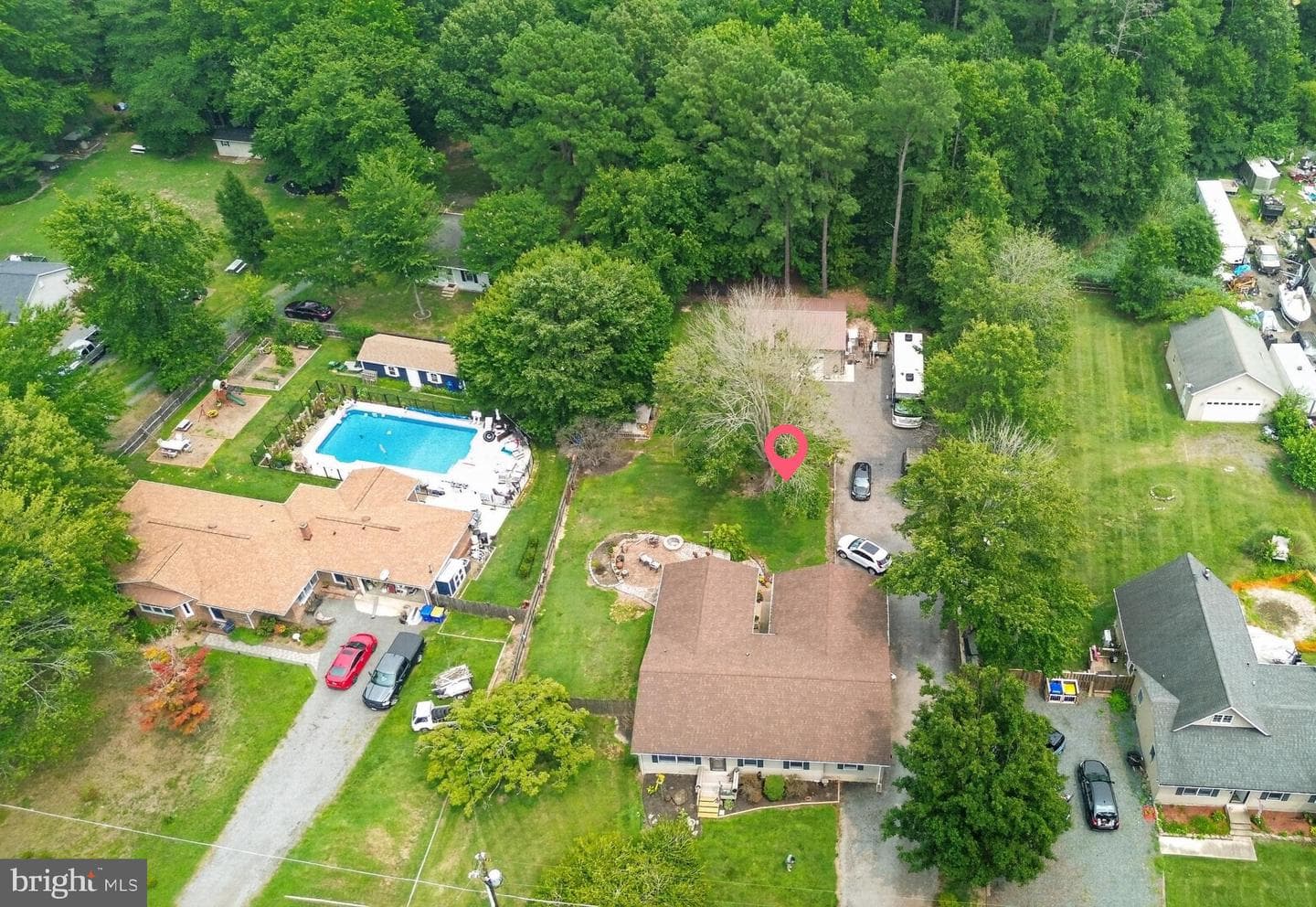 407 Sawmill Lane photo 16