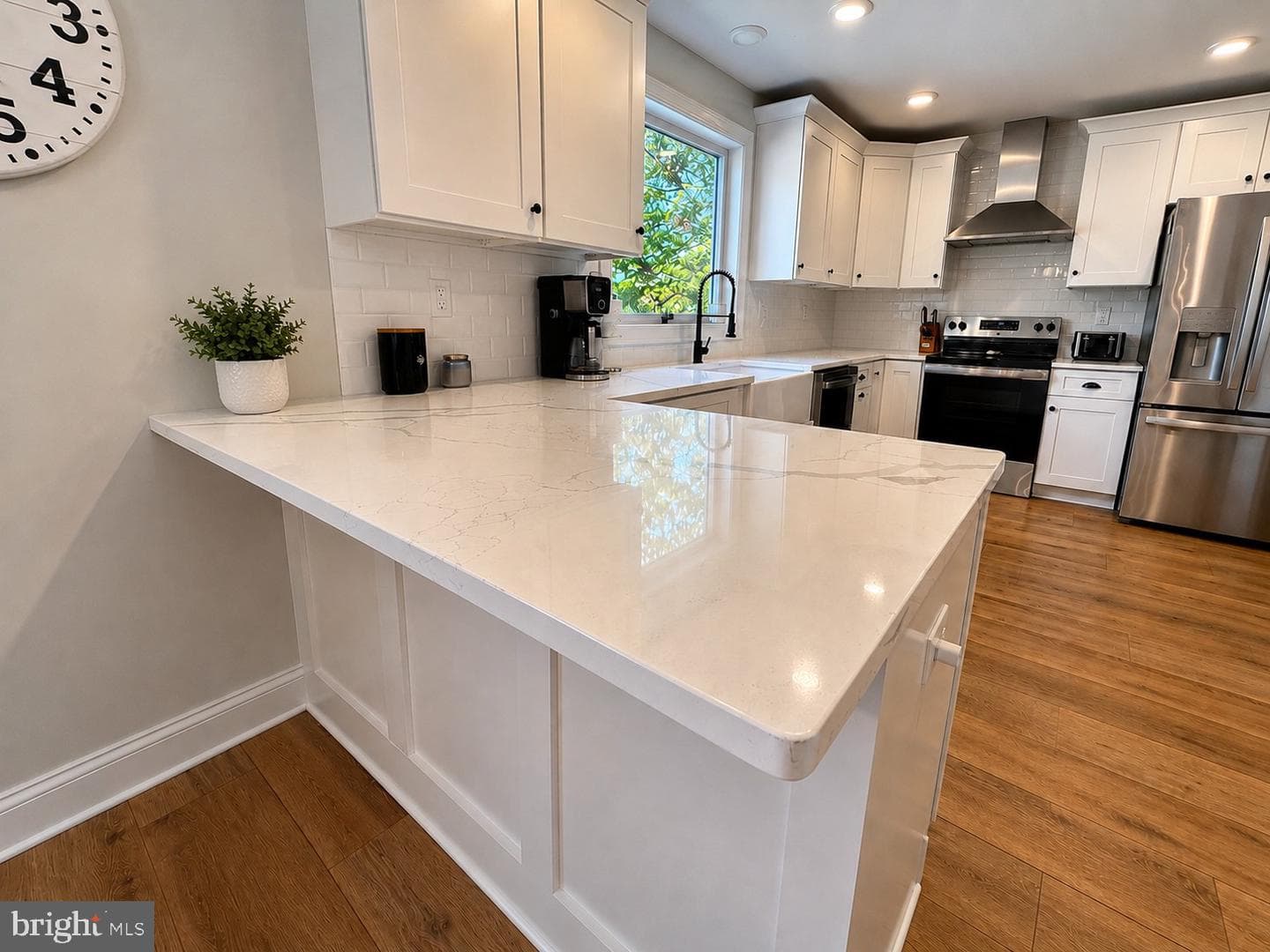 520 Chesapeake Avenue photo 8