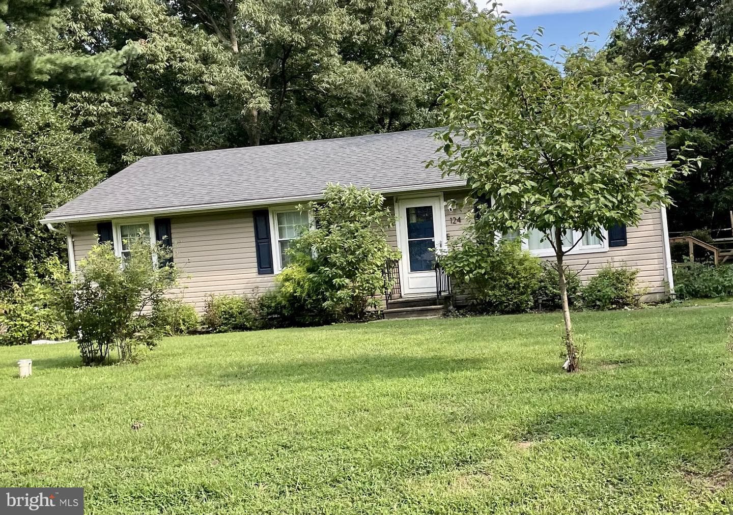 124 Wilton Road photo 1
