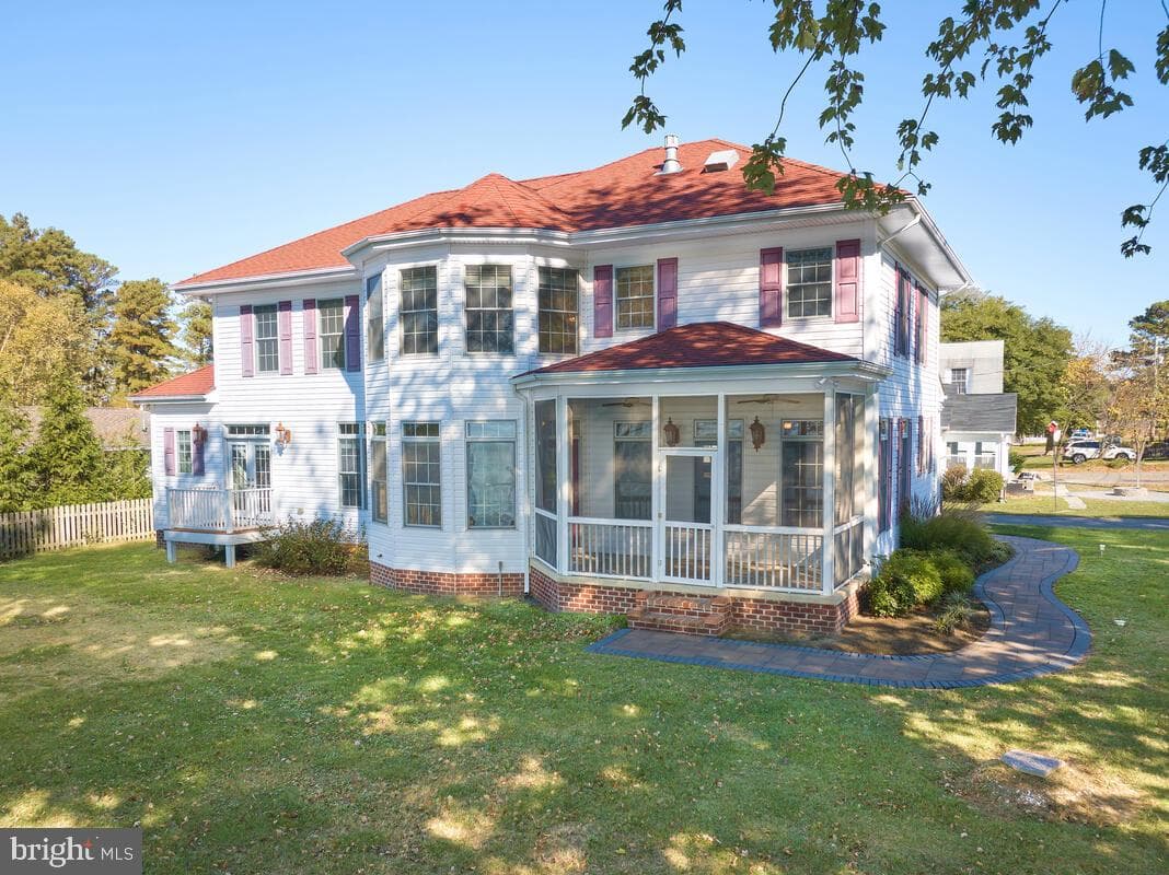 20253 Serenity Lane photo 65