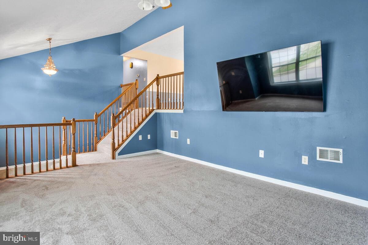 20836 Sunlight Court photo 9