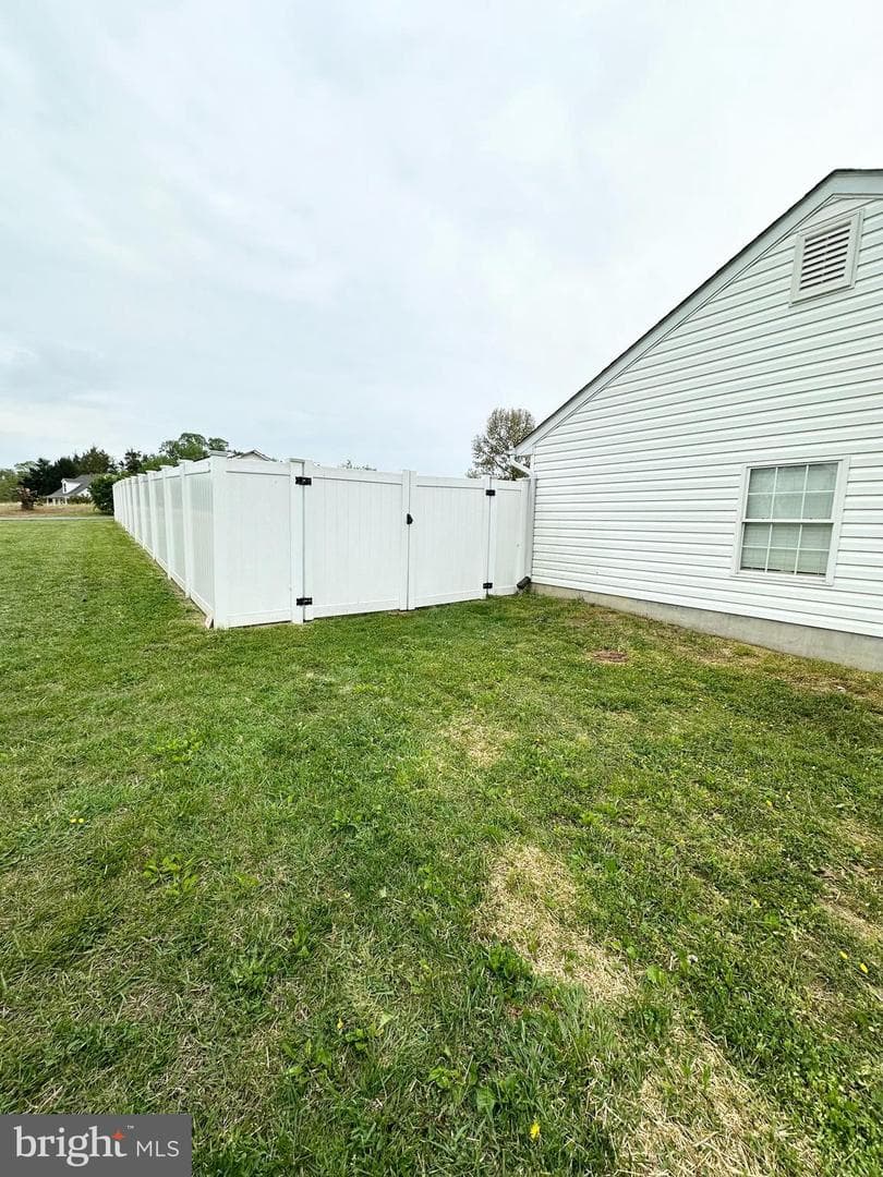 23200 Longview Boulevard photo 3