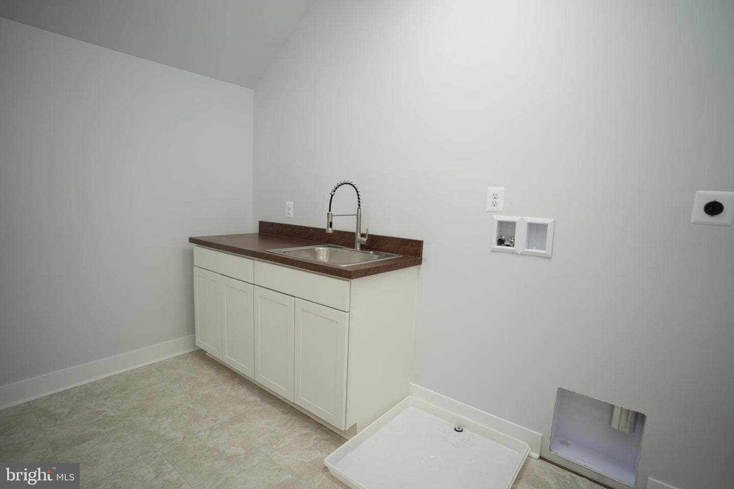 23356 Morgan Court photo 39