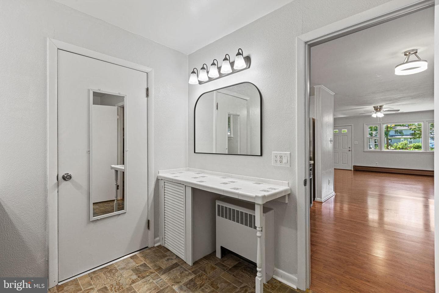 18352 River Road photo 8