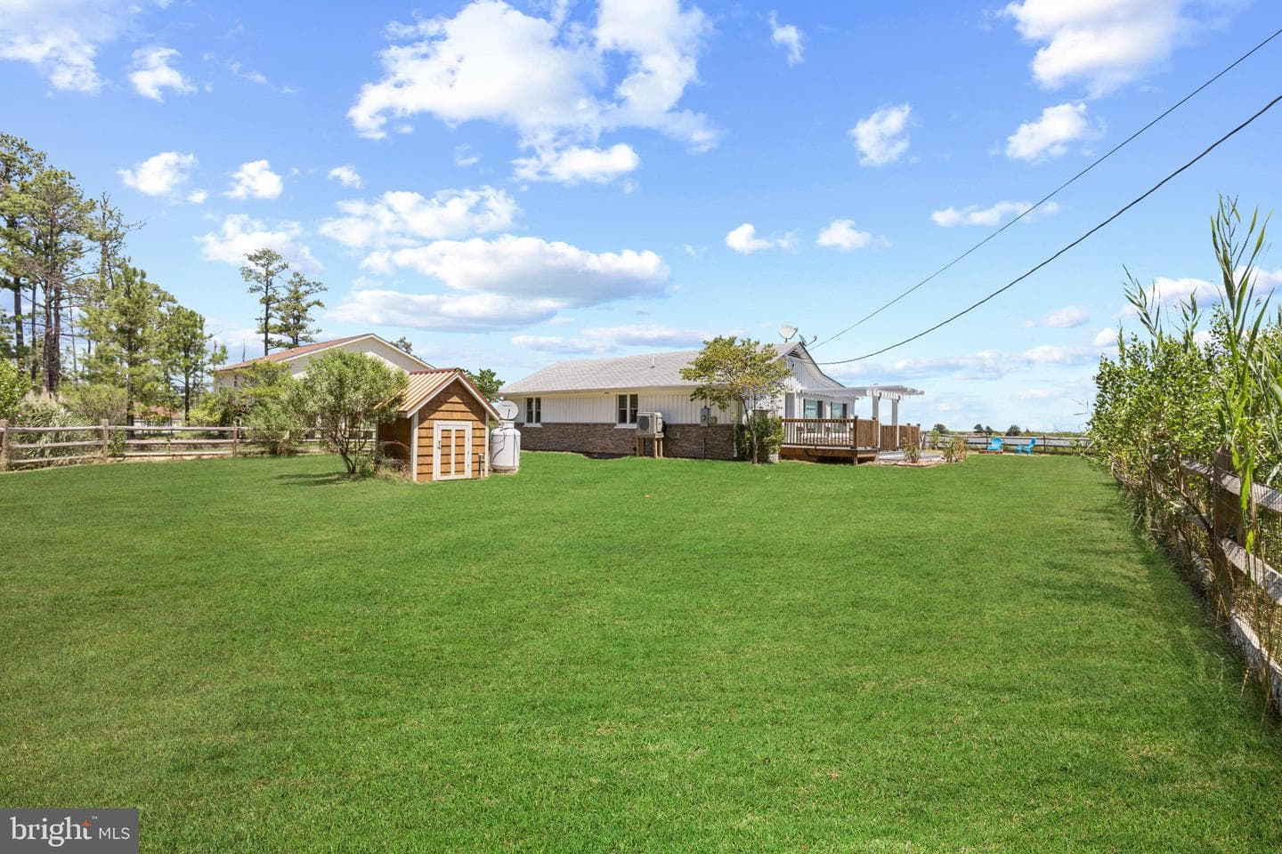 14554 E Way photo 32