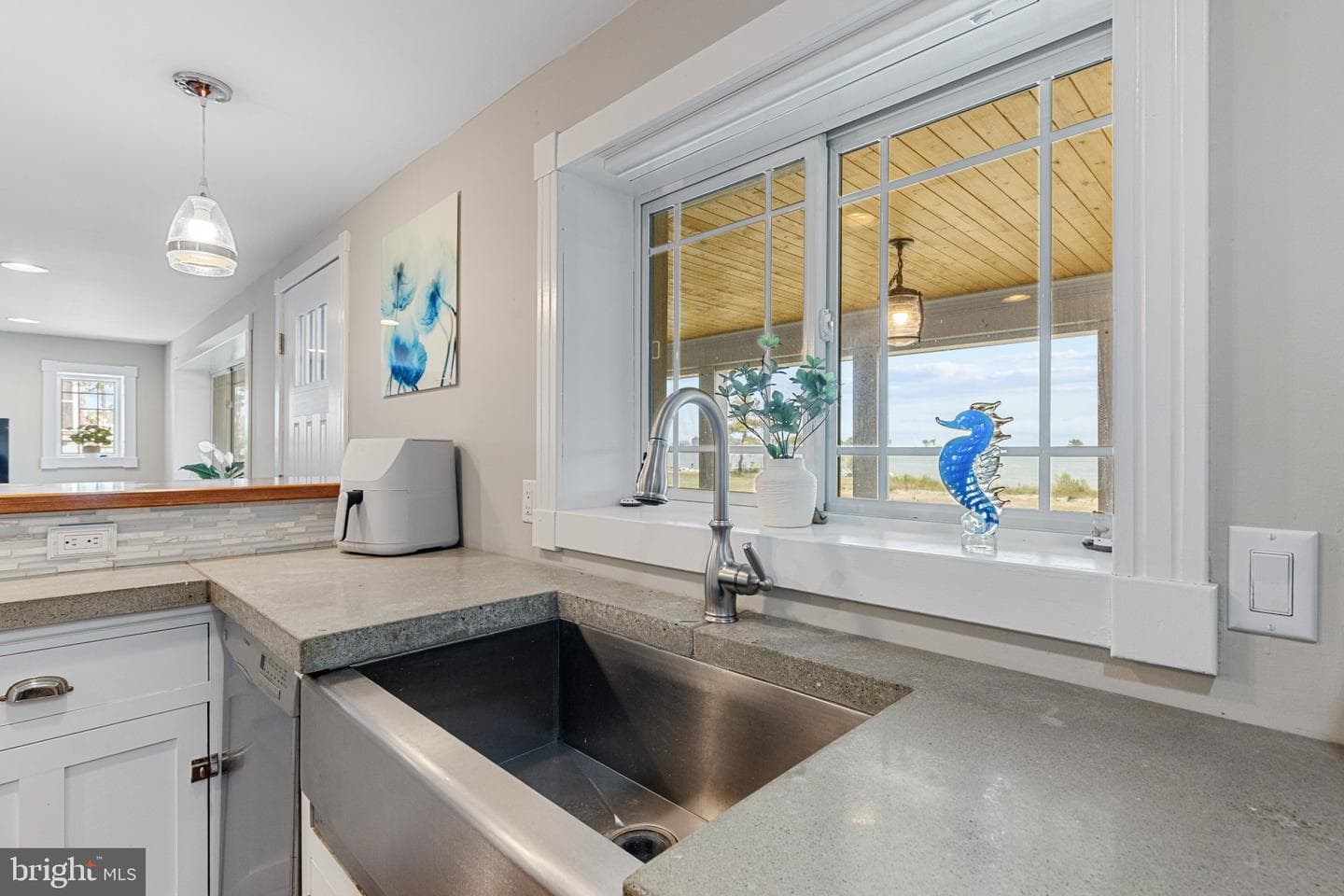 14554 E Way photo 8