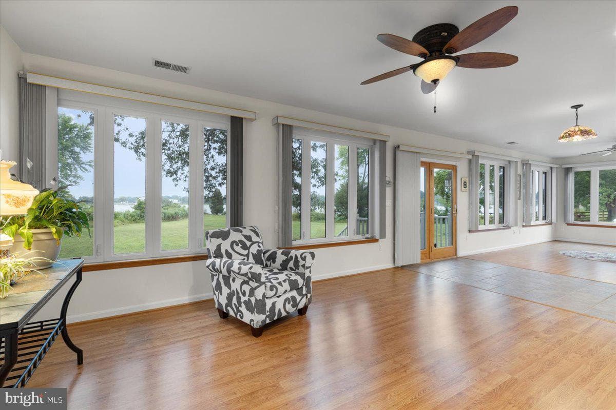 40305 Beach Drive photo 16