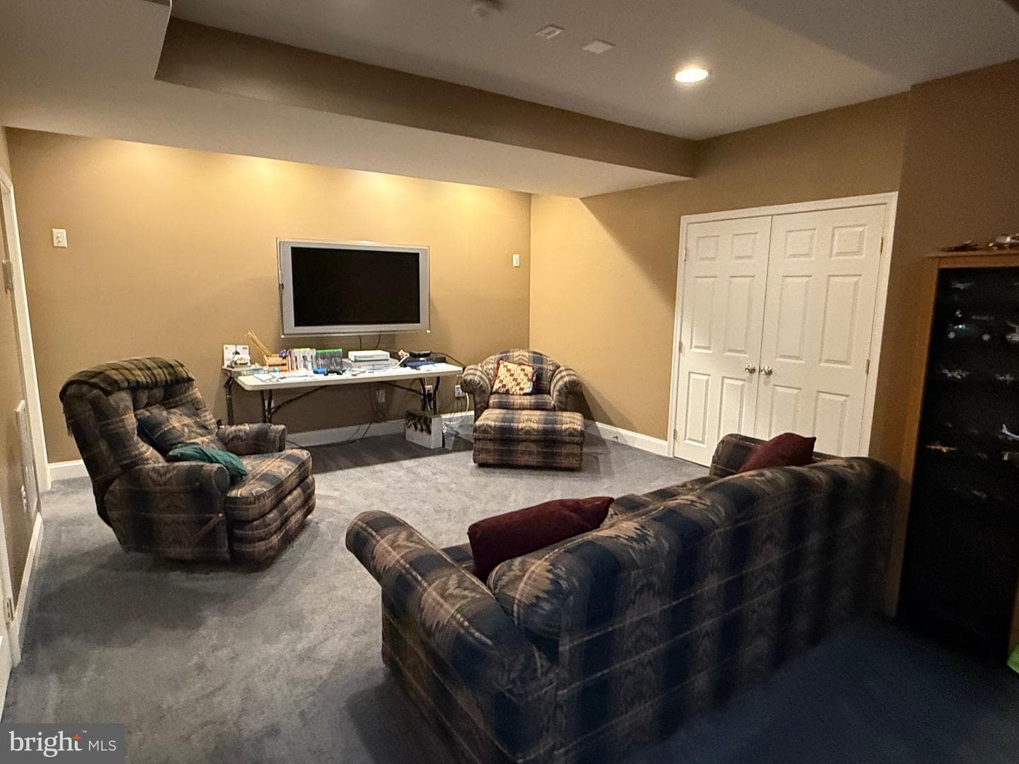 43279 Waverly Court photo 37