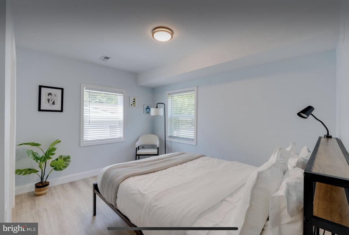 23794, 23790 Saint Clair Road photo 4