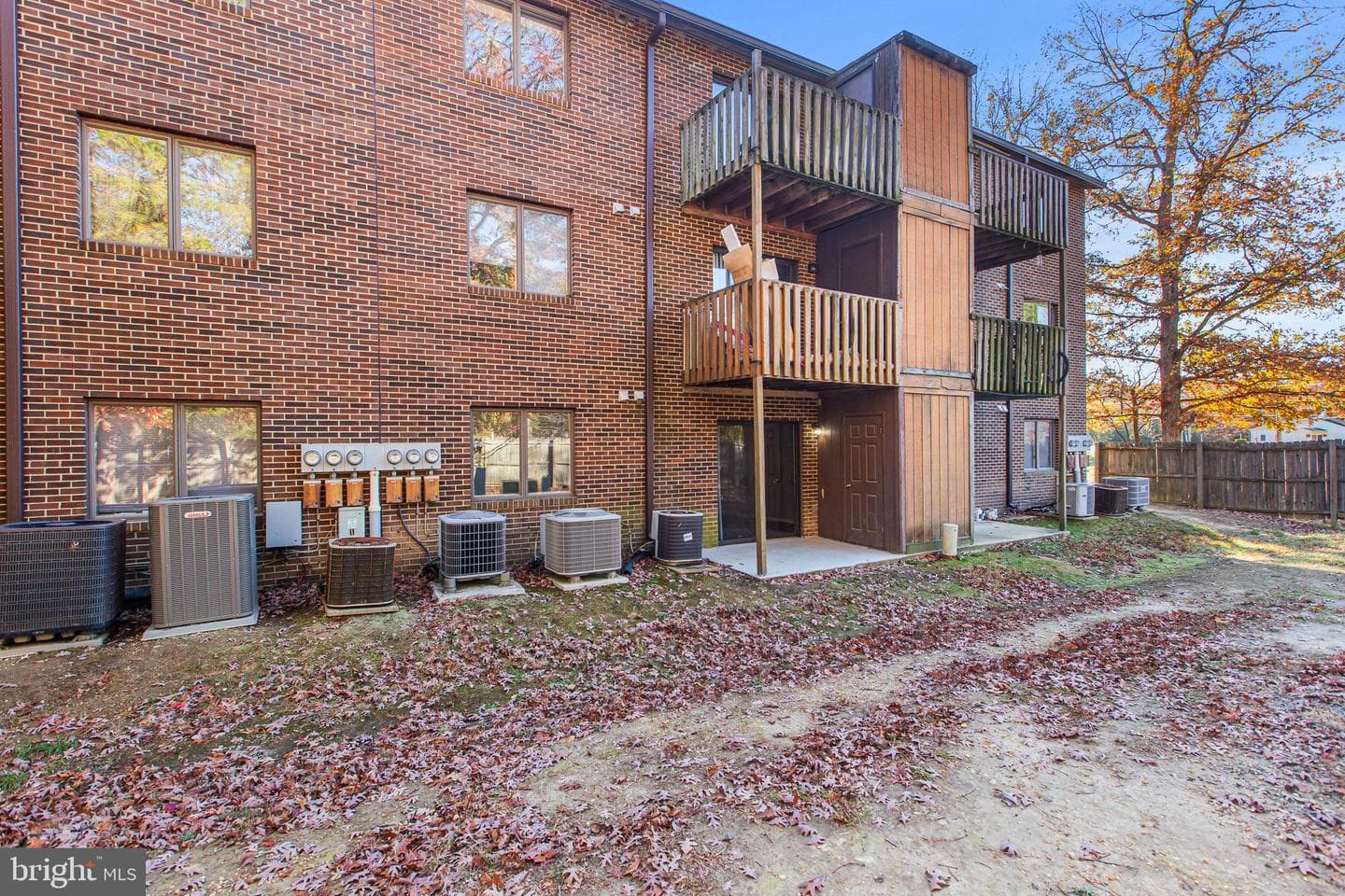 22020 Gloucester Court #a-2 photo 25