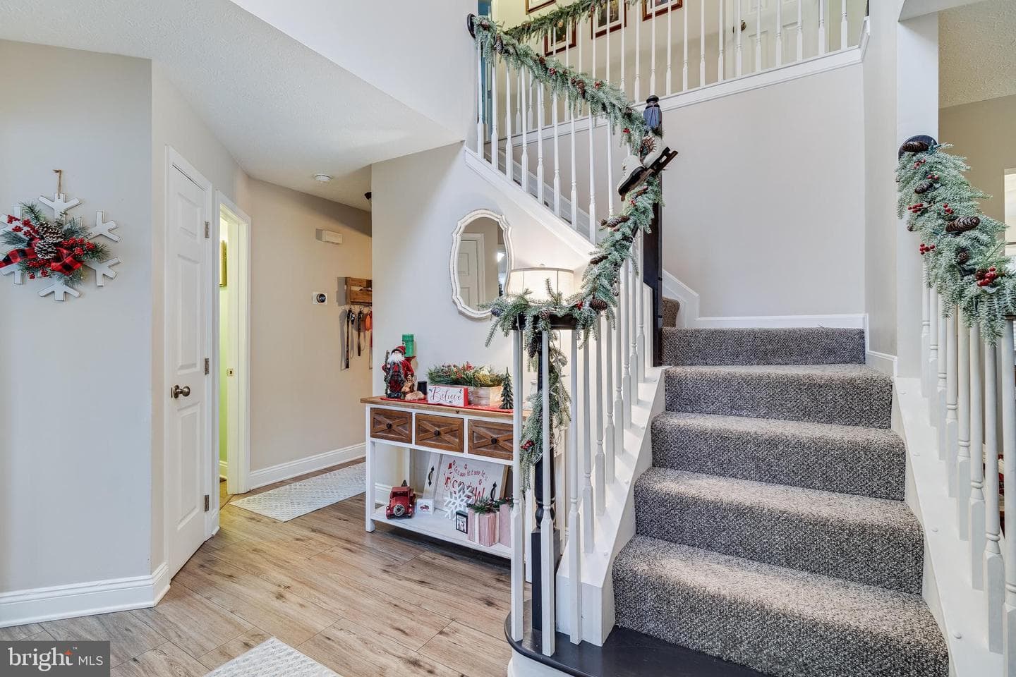 45842 Kingfisher Court photo 4