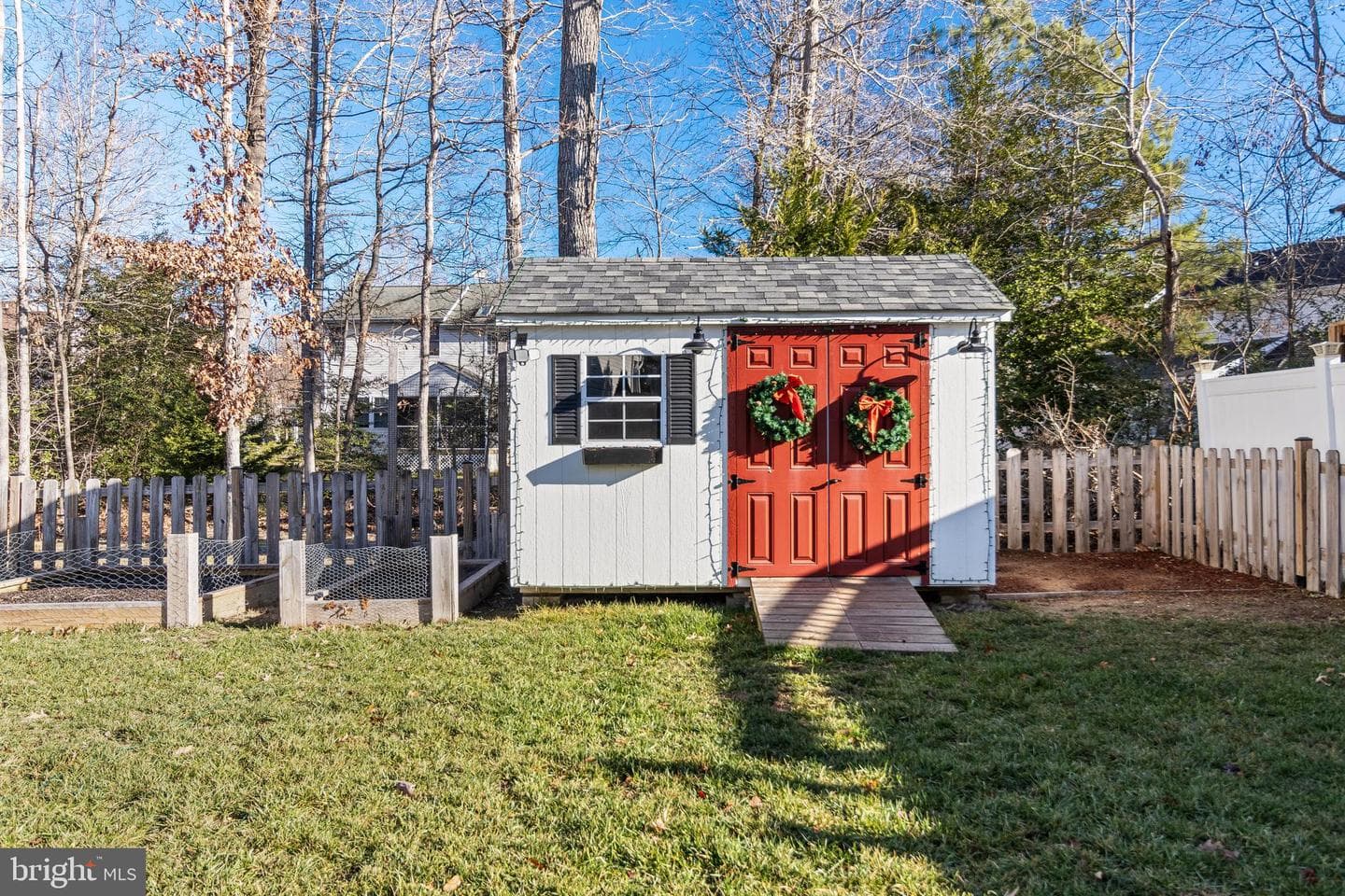 45842 Kingfisher Court photo 43