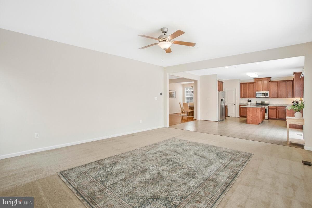 43680 Yulan Street photo 17