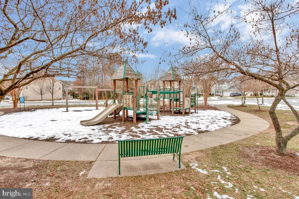 43680 Yulan Street photo 42