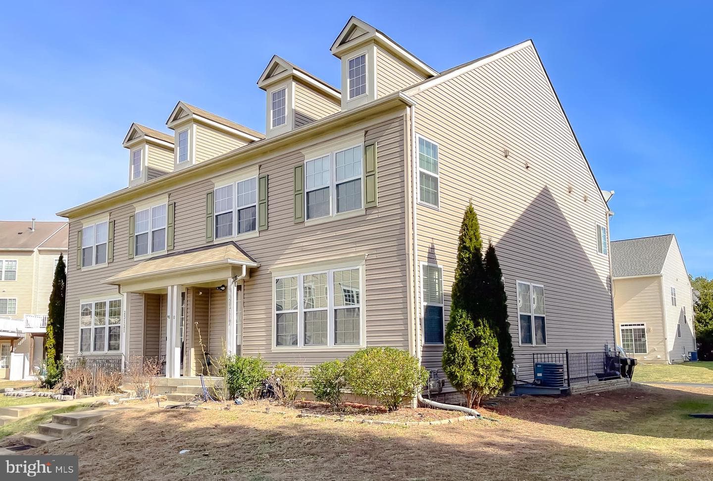 23117 Jasmine Way photo 2