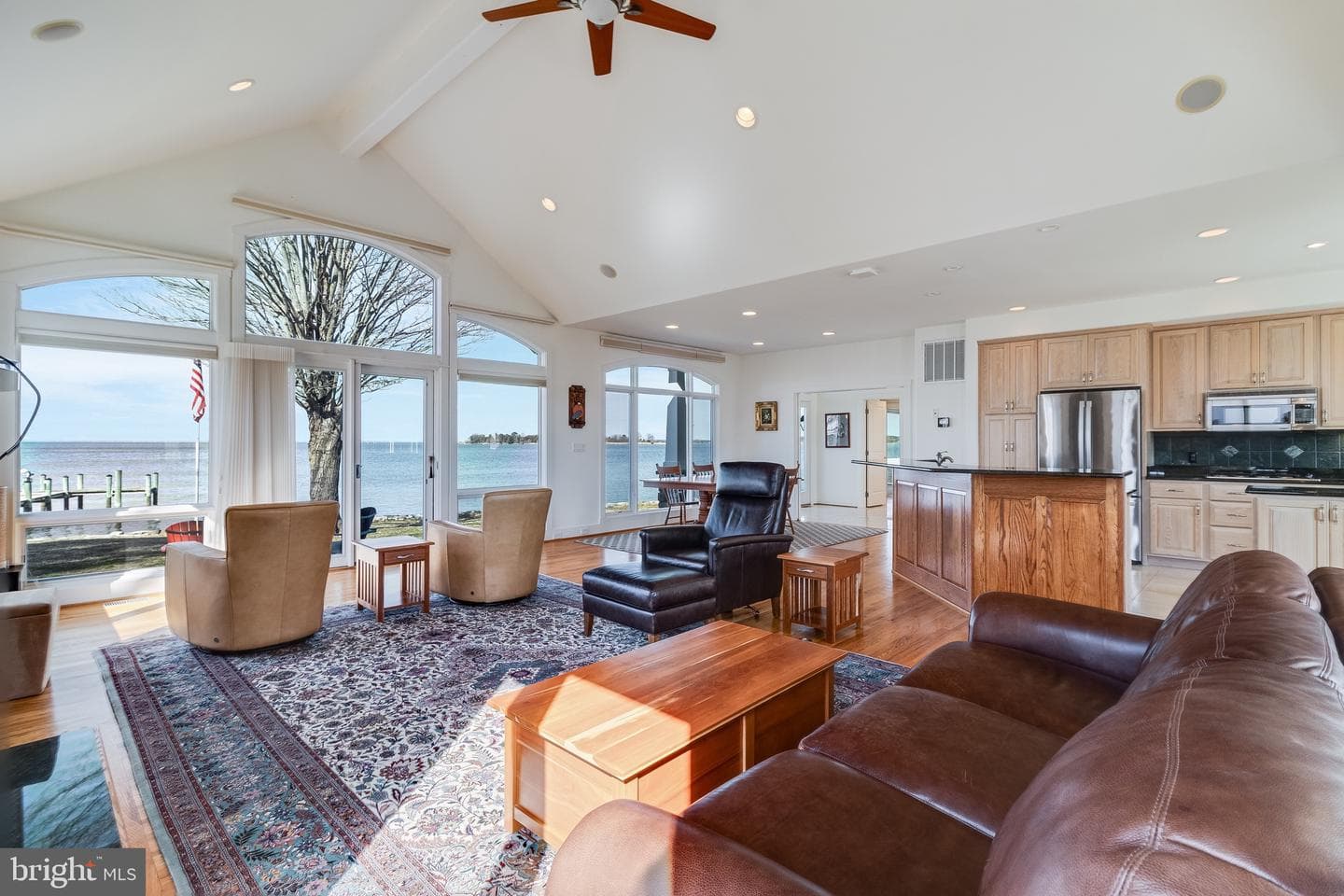 20495 Waterloo Lane photo 8
