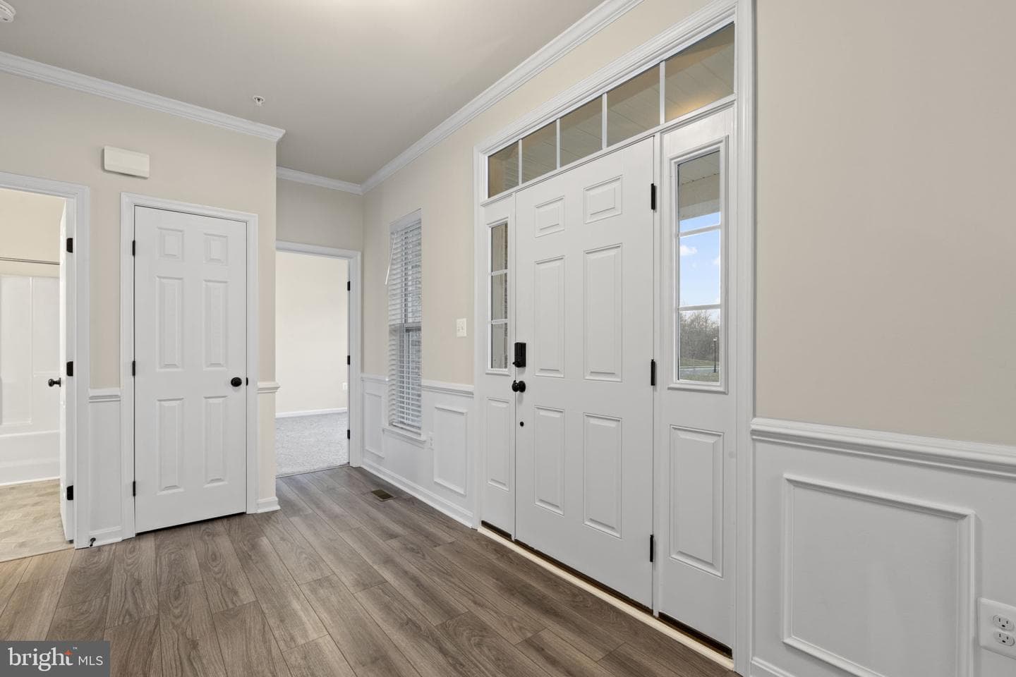 23348 Lindsay Drive photo 3