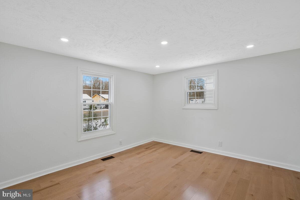 21508 Forest Run Drive photo 11