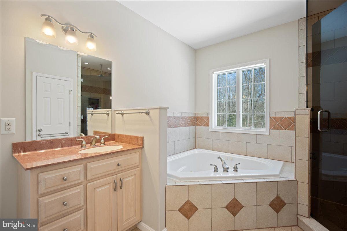 27320 Harpers Court photo 42