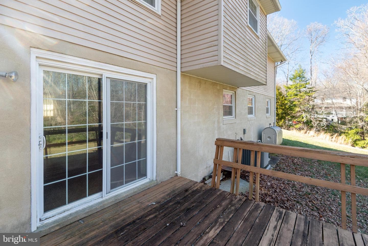 22362 Armstrong Drive photo 8