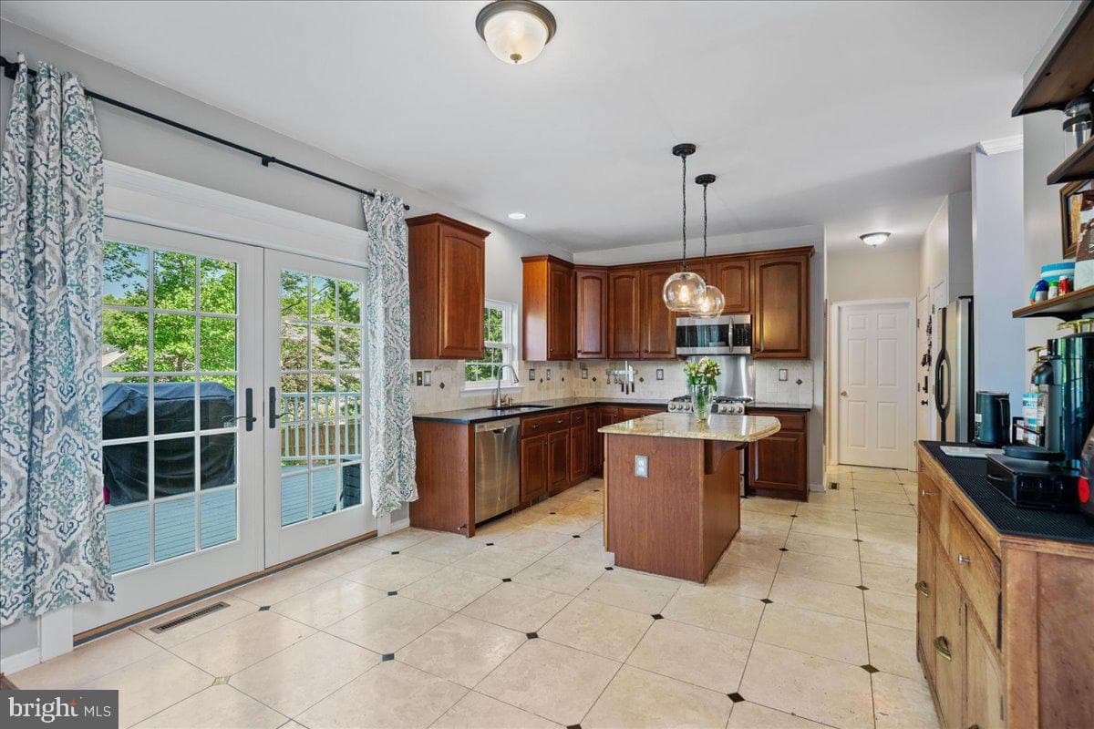 23635 Abraham Drive photo 12