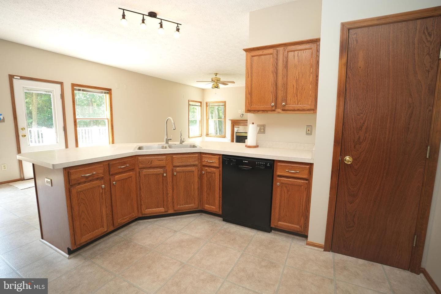 20955 Aster Drive photo 9