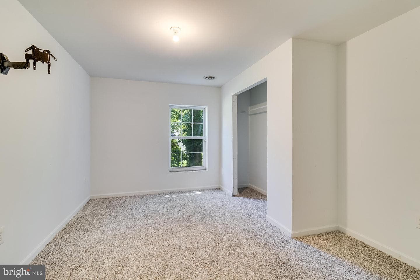38077 E Edinview Court photo 19