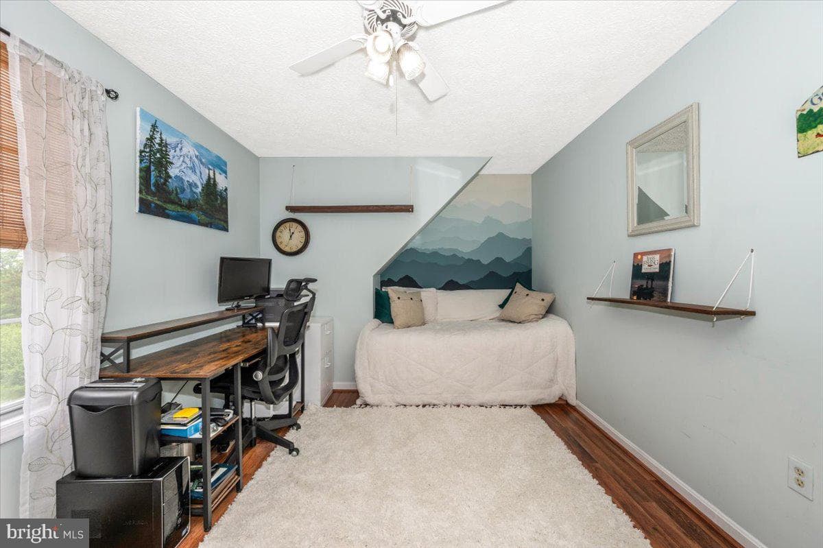 27075 Lenore Ct photo 19