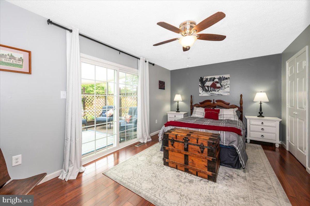 27075 Lenore Ct photo 23