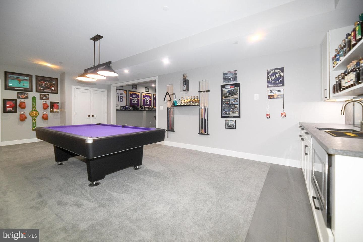 23155 Greenstone photo 29
