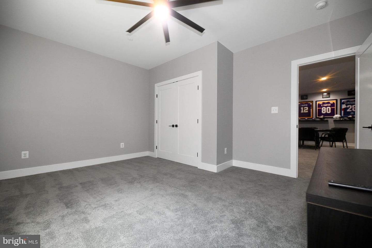 23155 Greenstone photo 41