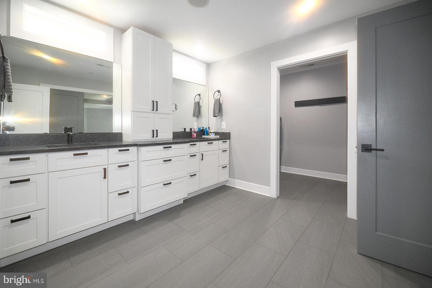 23155 Greenstone photo 62