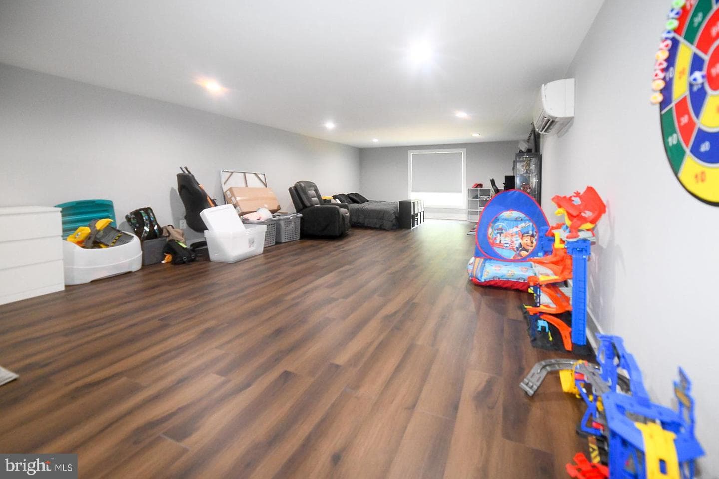 23155 Greenstone photo 82