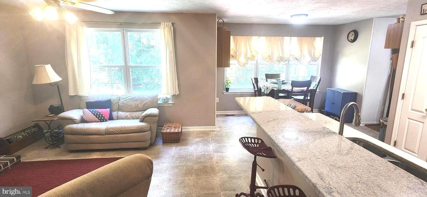 21461 Cameron Court photo 35