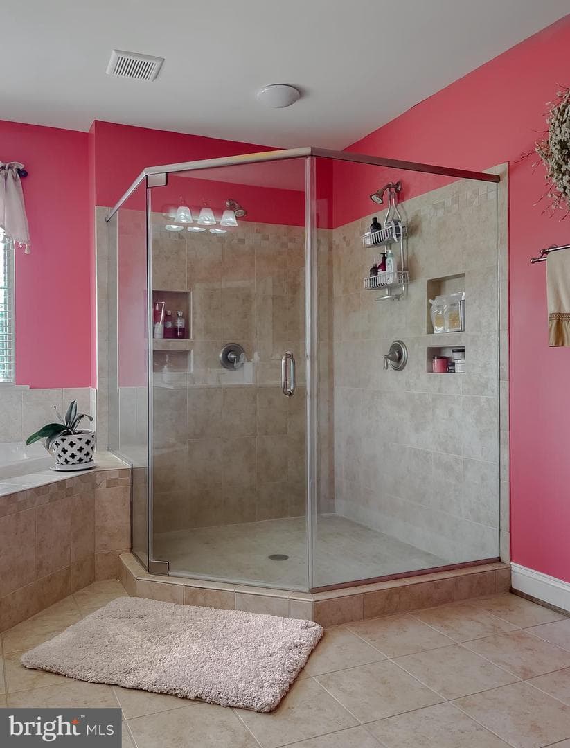 21385 Fairwood Court photo 38