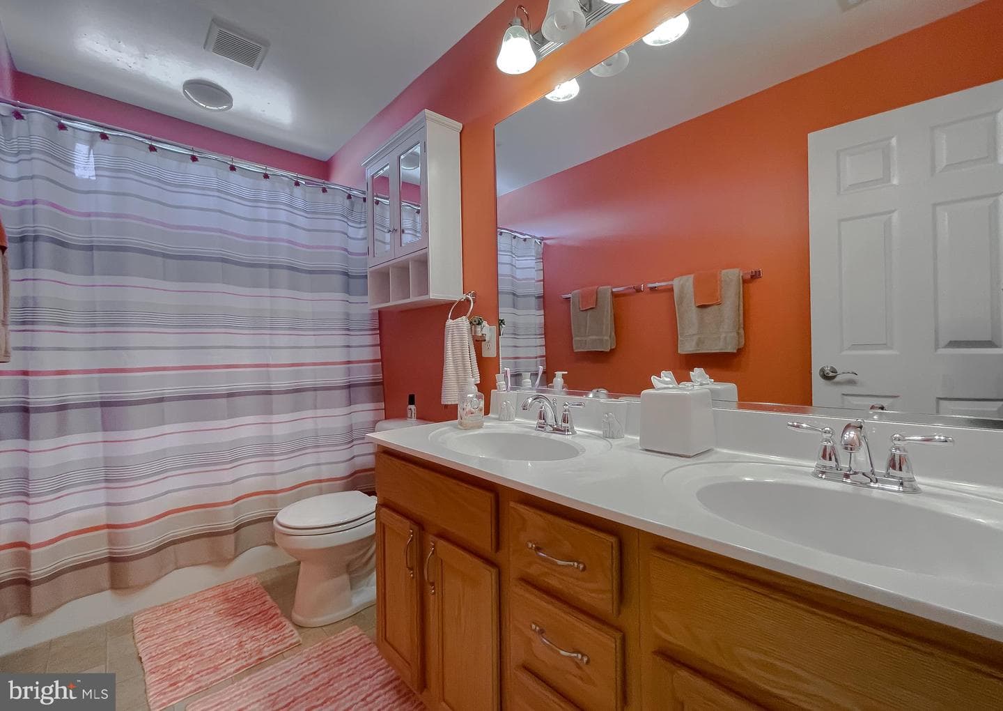21385 Fairwood Court photo 45