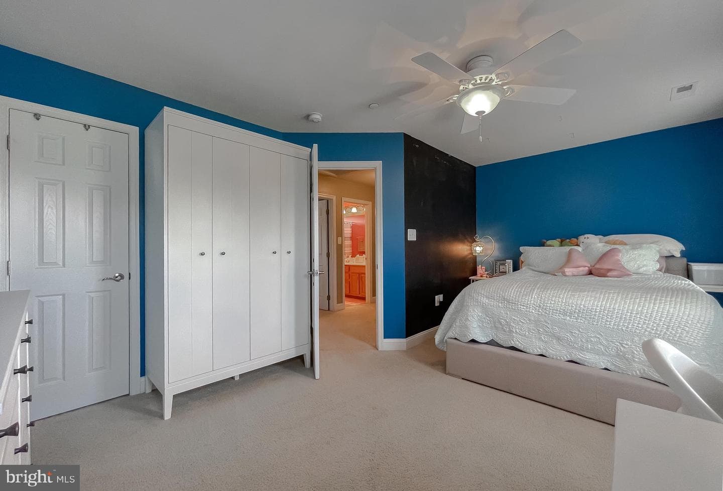 21385 Fairwood Court photo 48