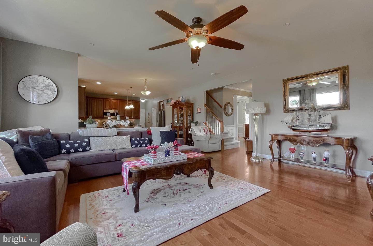21385 Fairwood Court photo 7
