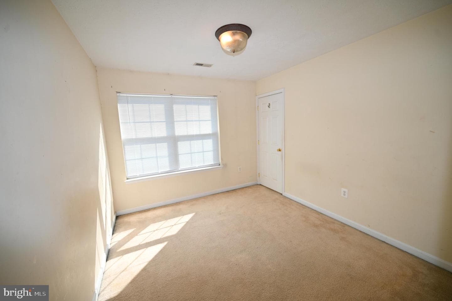 46689 Sandalwood Street photo 61
