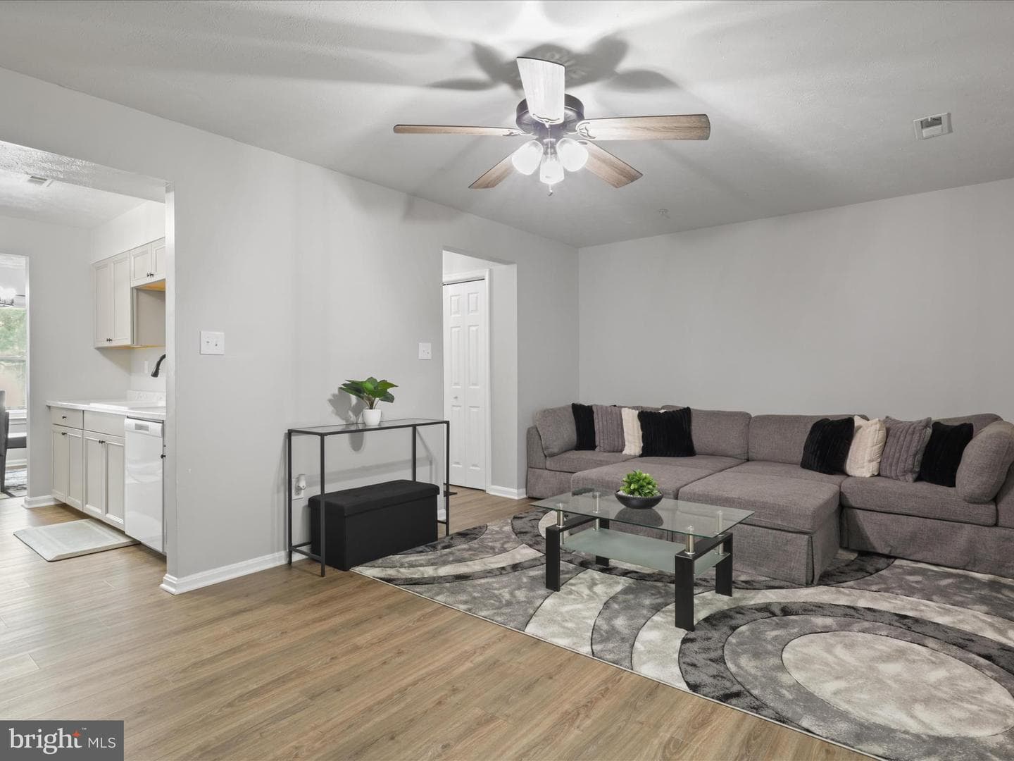 46289 Mako Way photo 9