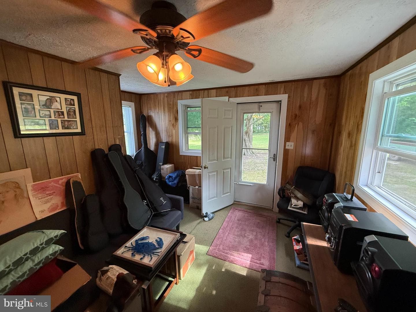 24992 Sotterley Road photo 12