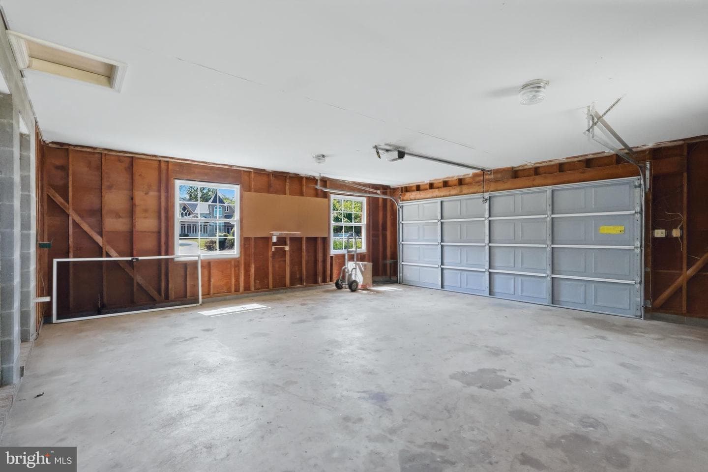 23500 River Rd photo 81
