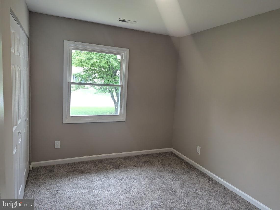 22055 Fox Ridge Road photo 17