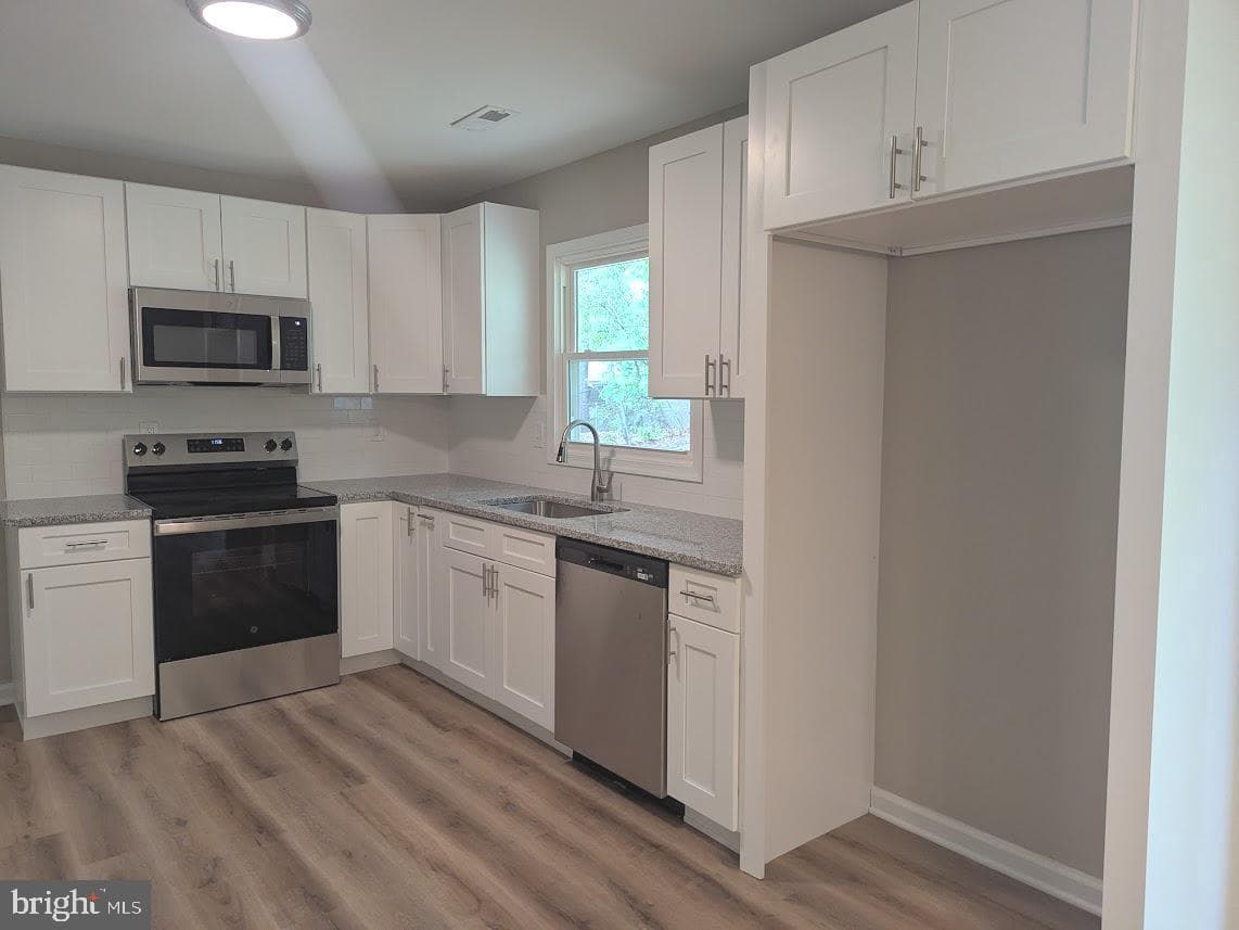22055 Fox Ridge Road photo 4