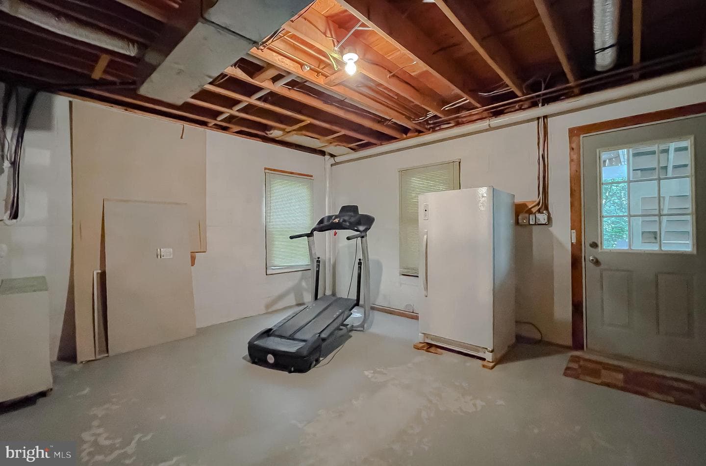 44563 Mistletoe Lane photo 35