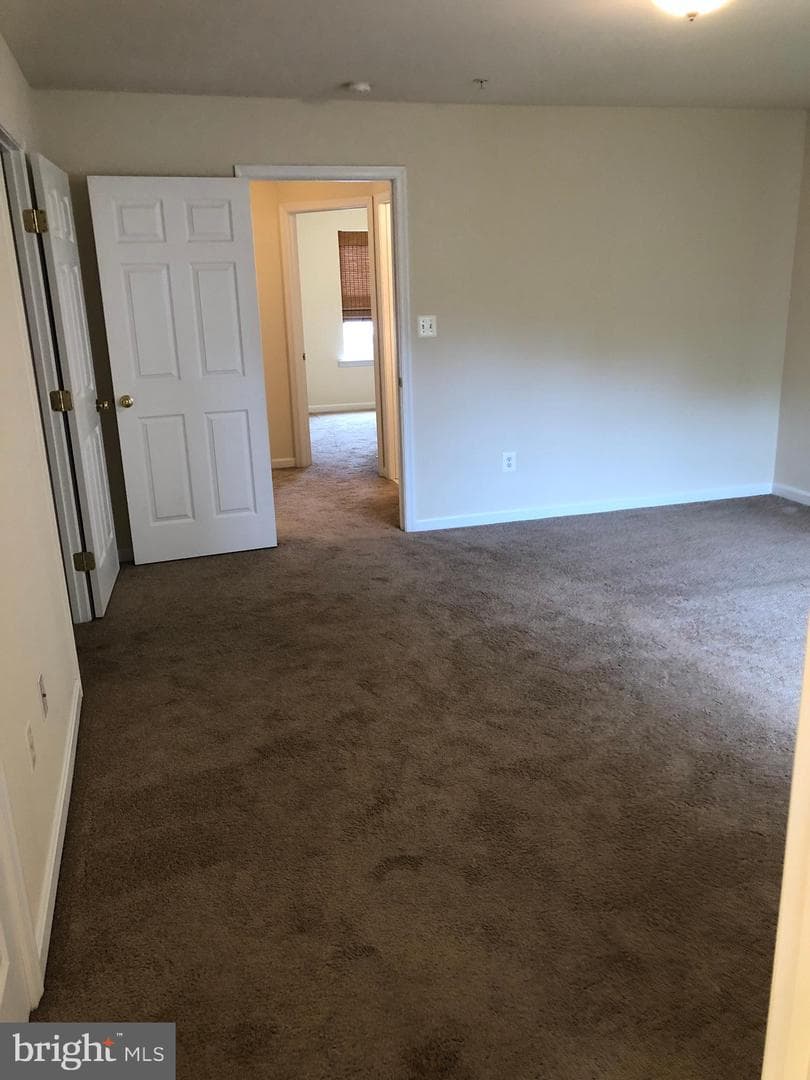 45711 N Maxine Way photo 37