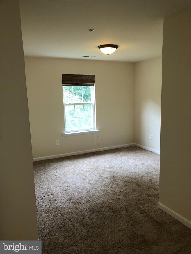 45711 N Maxine Way photo 7